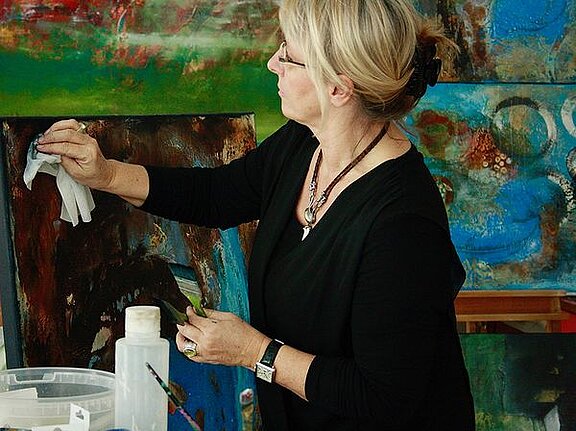 csm_Portraitbild_web_c6fbfa5ede.jpg